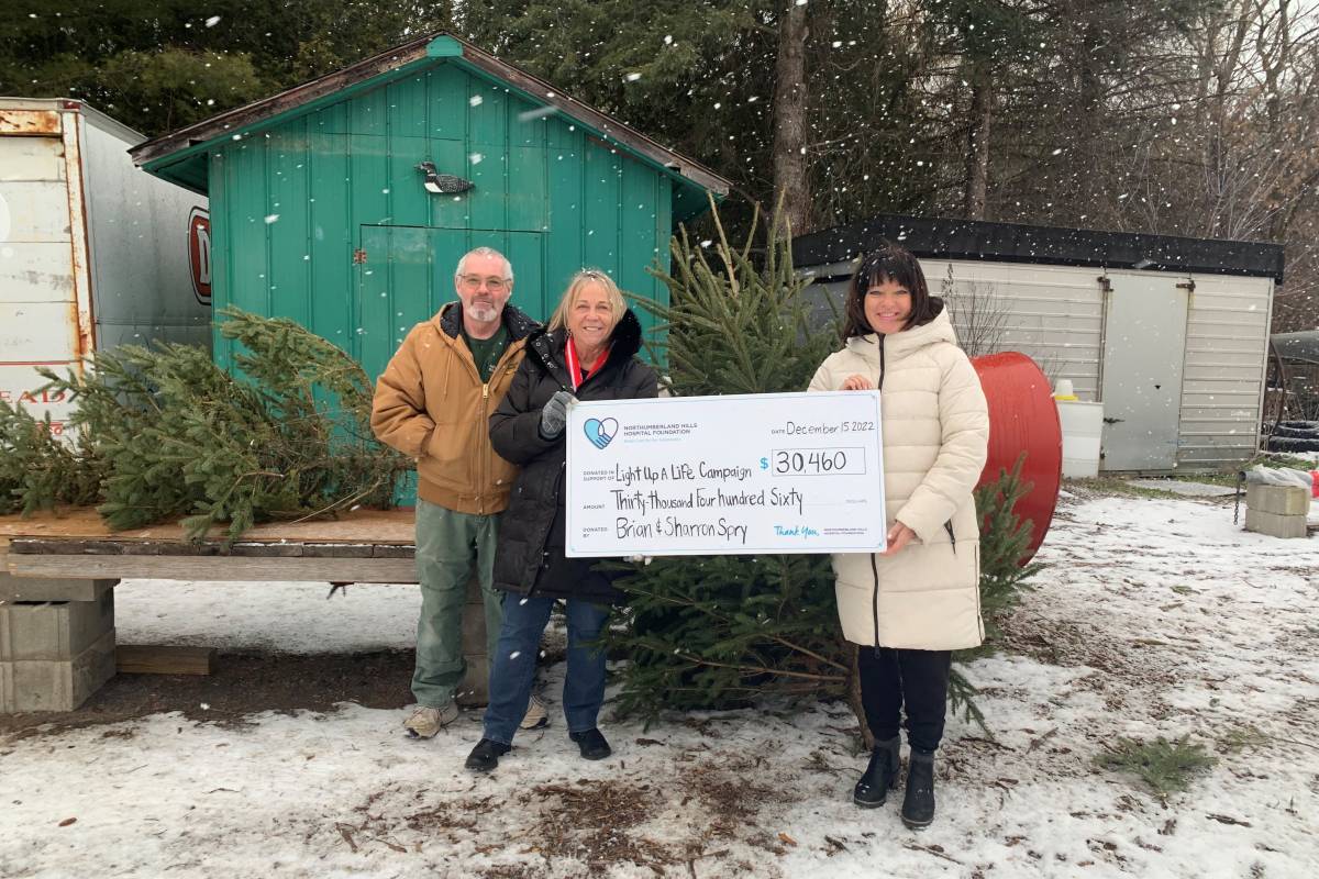 Family Christmas at Spry Family Christmas Tree Farm Raises $30,460 in Support of NHH